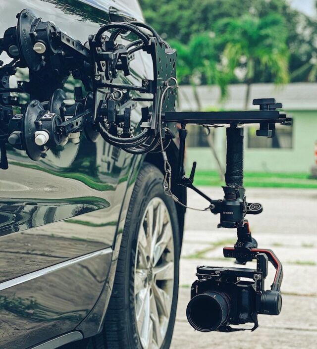 @ronin_creative Underslinging our @djiglobal RS2 on the @rigwheels Cloud Mount for an upcoming production
.
.
#rigwheelscloudmount #c1oudmount