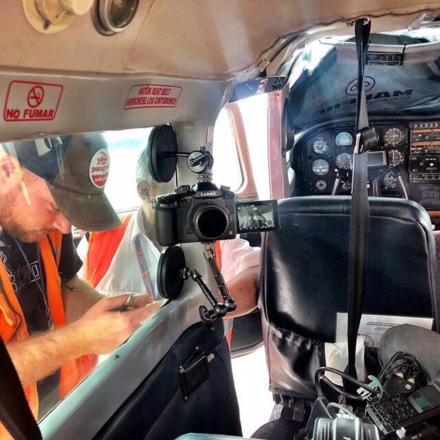 Rigging a MAG-Tight magnetic magnetic camera mount on a Cessna for NatGeo with @prestigeaerials
.
.

#mag1ight